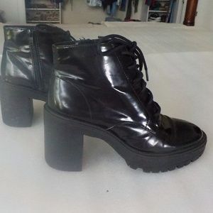 NEW Platform Black Block Heel Boot NWOT